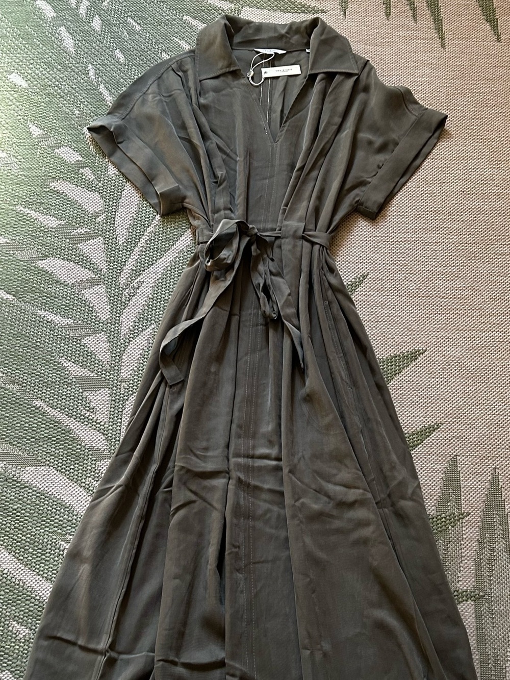 Stylish Max Studio Olive Green Tie-Waist Dress w/Side Pockets NWT size XL